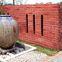 1SF-02 - smoothface facing brick garden fencing - KL, Malaysia