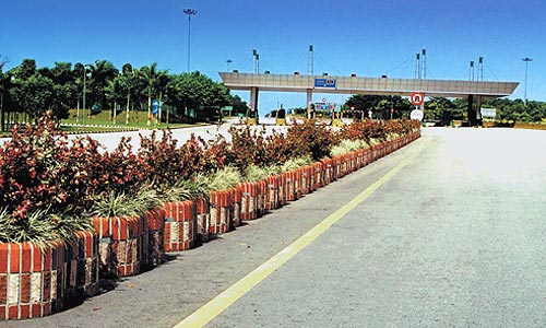 Flower Pots - North-South Highway, Malaysia